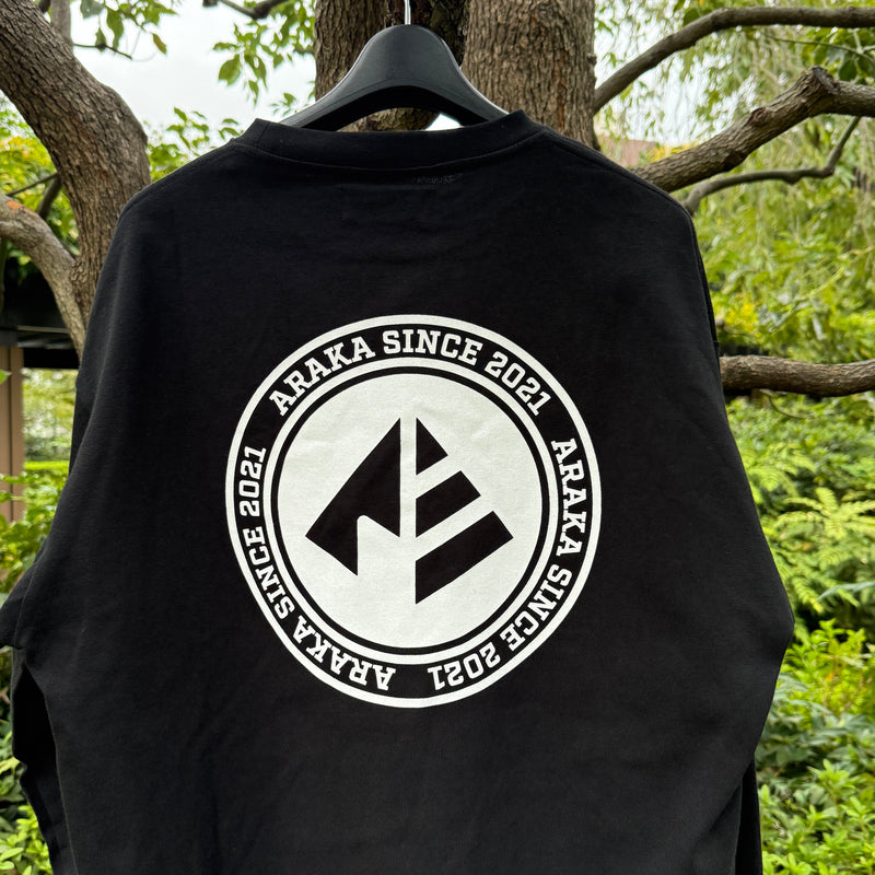 ARAKA CIRCLE LOGO LONGSLEEVE TEE