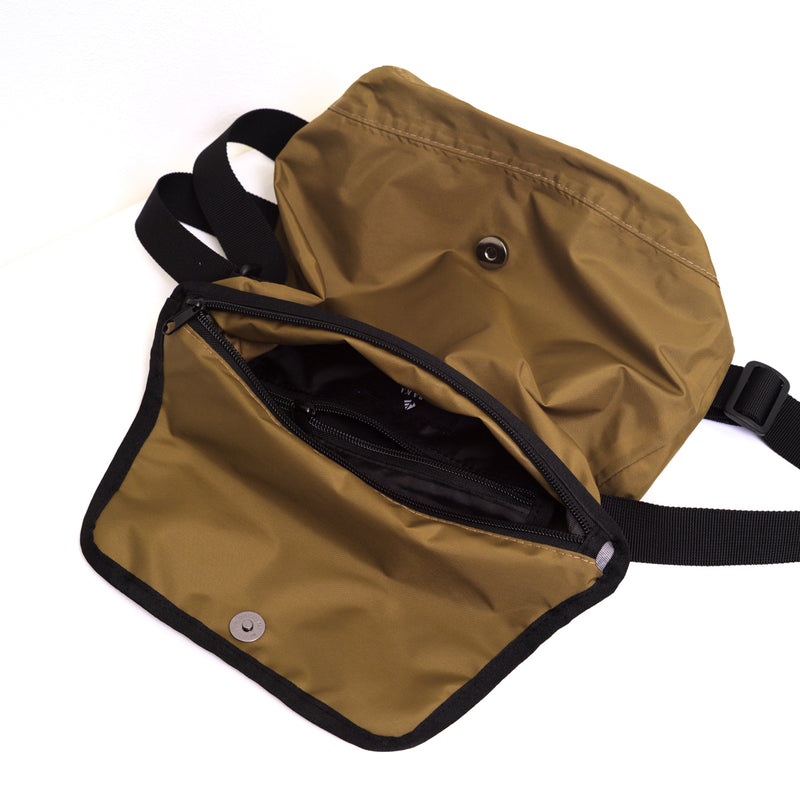 ARAKA SHOULDER BAG