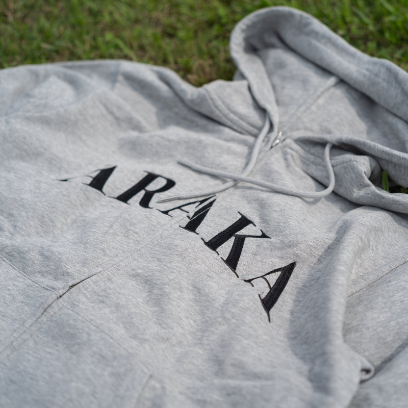 ARAKA ARCH LOGO ZIP HOODIE