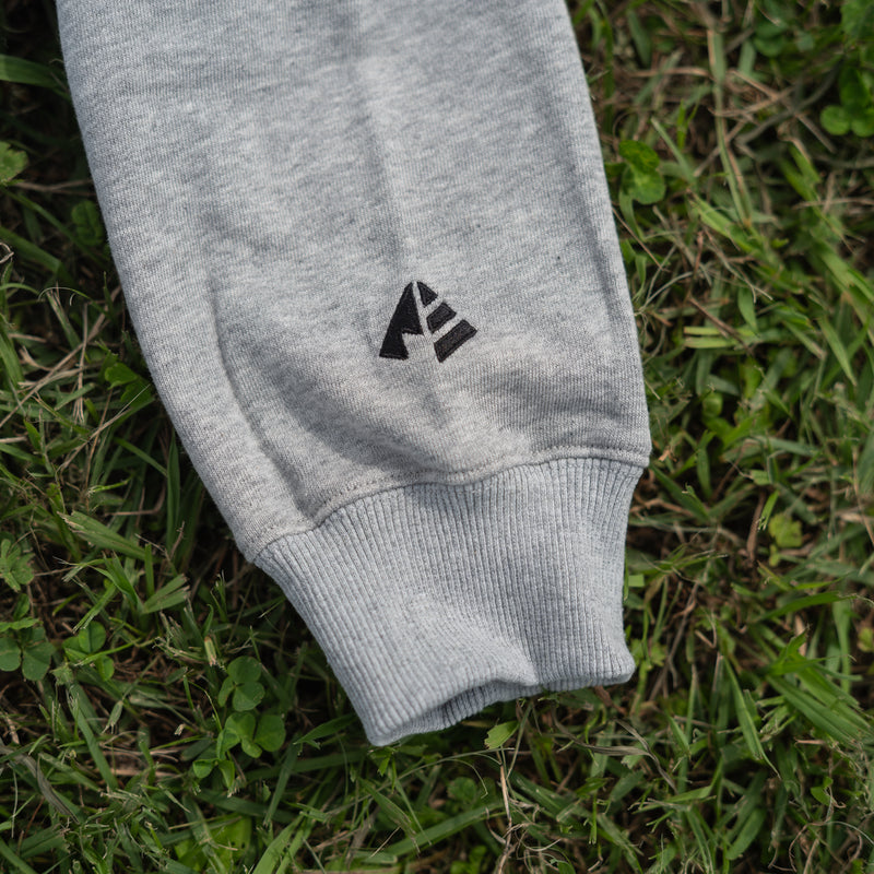 ARAKA ARCH LOGO ZIP HOODIE