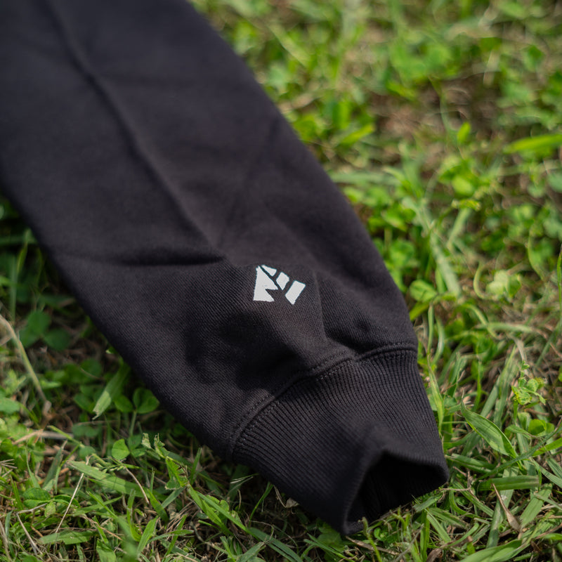 ARAKA ARCH LOGO ZIP HOODIE