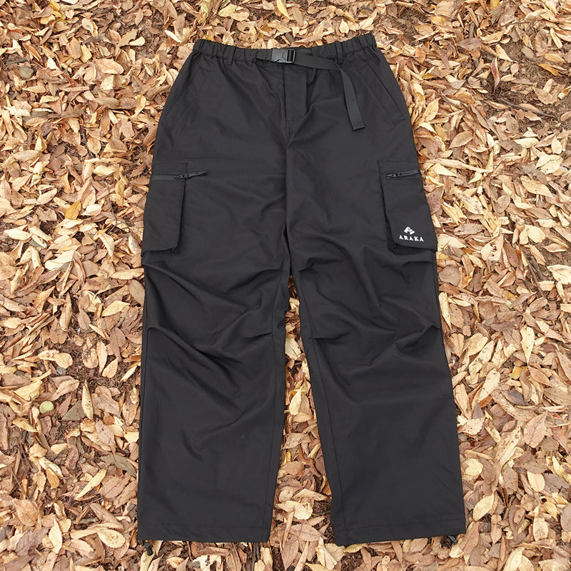 ARAKA UTILITY CARGO PANTS