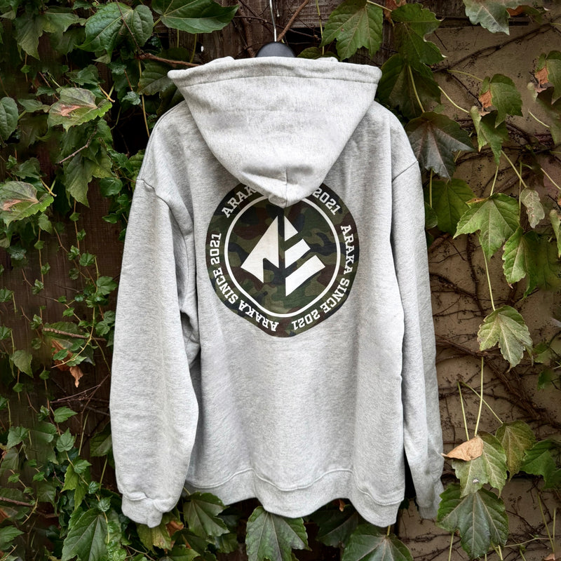 ARAKA CIRCLE LOGO ZIP HOODIE (KAMO)
