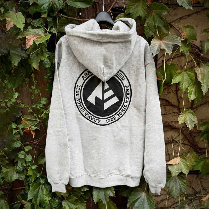 ARAKA CIRCLE LOGO ZIP HOODIE