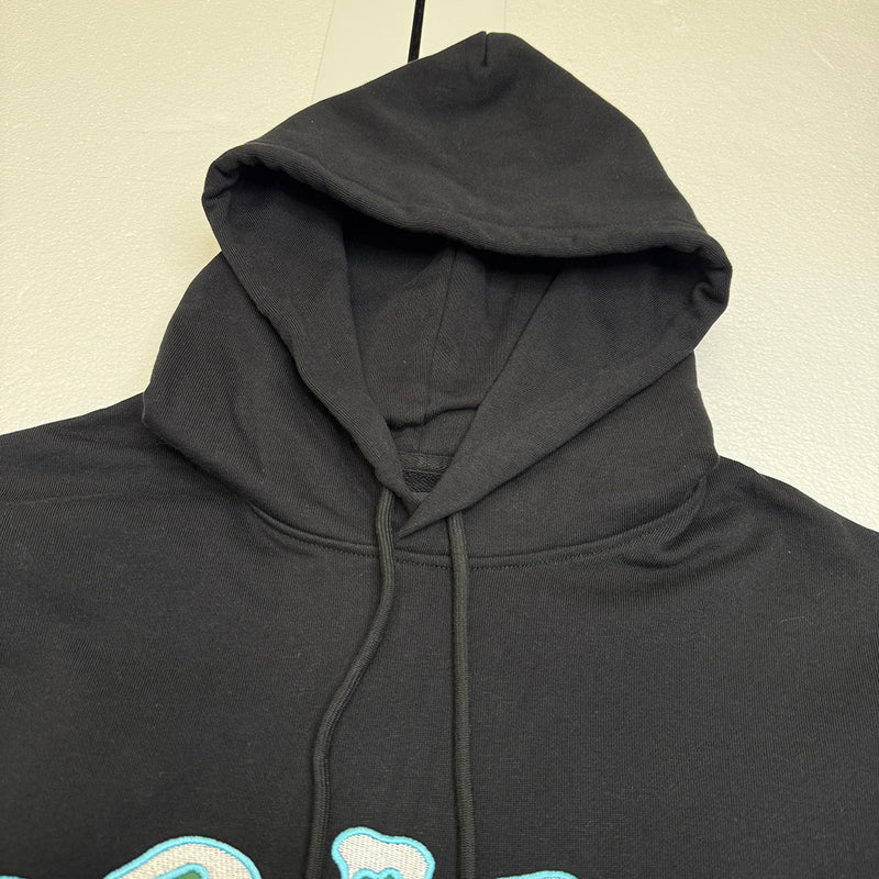 ARAKA PLAYFUL LOGO HOODIE