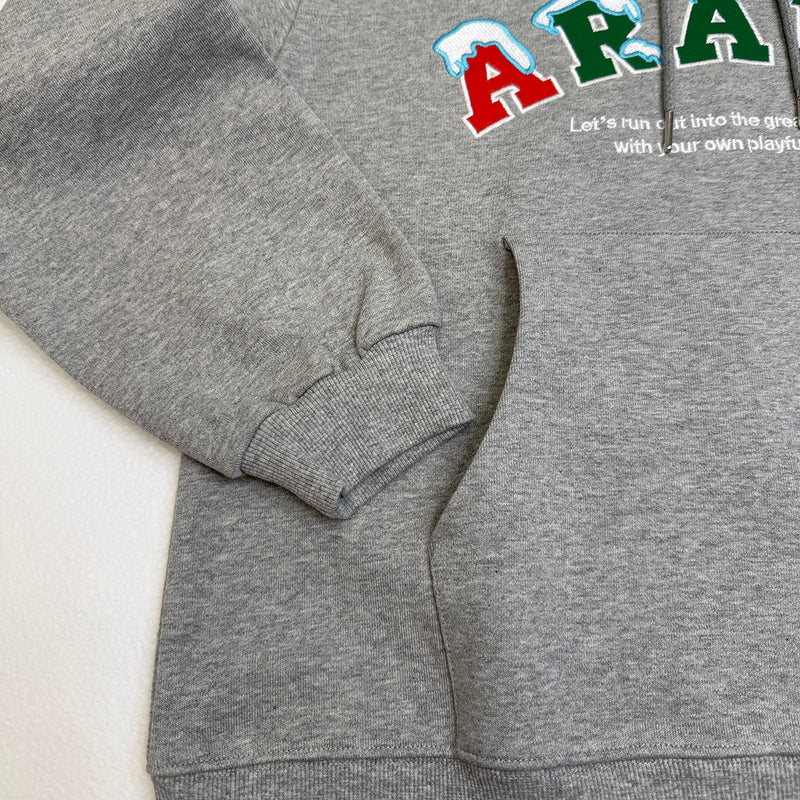 ARAKA PLAYFUL LOGO HOODIE
