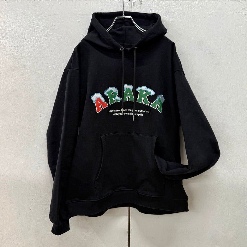 ARAKA PLAYFUL LOGO HOODIE