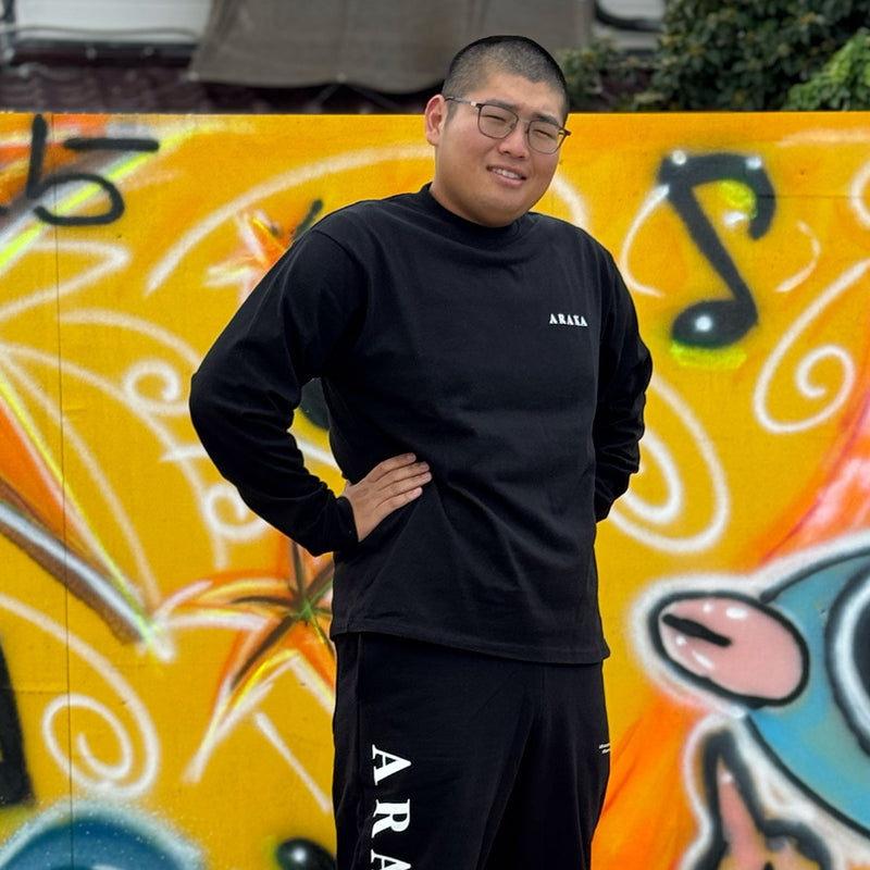 ARAKA CIRCLE LOGO LONGSLEEVE TEE