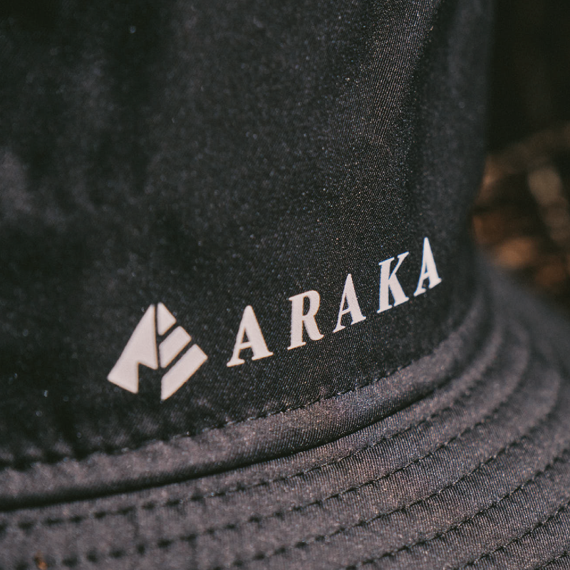 ARAKA × NEW ERA® ブラックコレクション