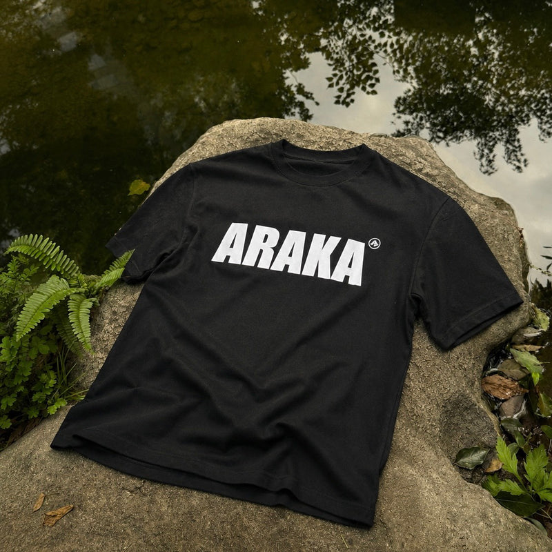 ARAKA COPYRIGHT LOGO TEE