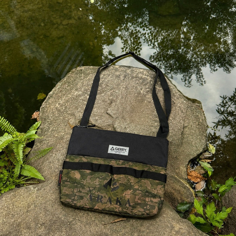 ARAKA × GERRY SACOCHE