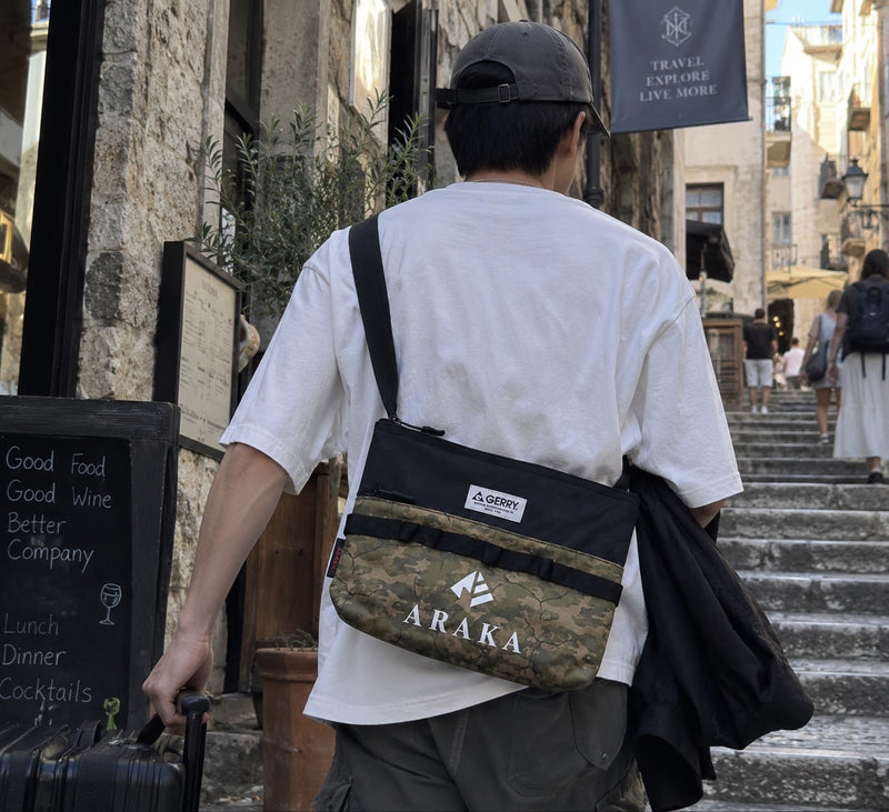 ARAKA × GERRY SACOCHE