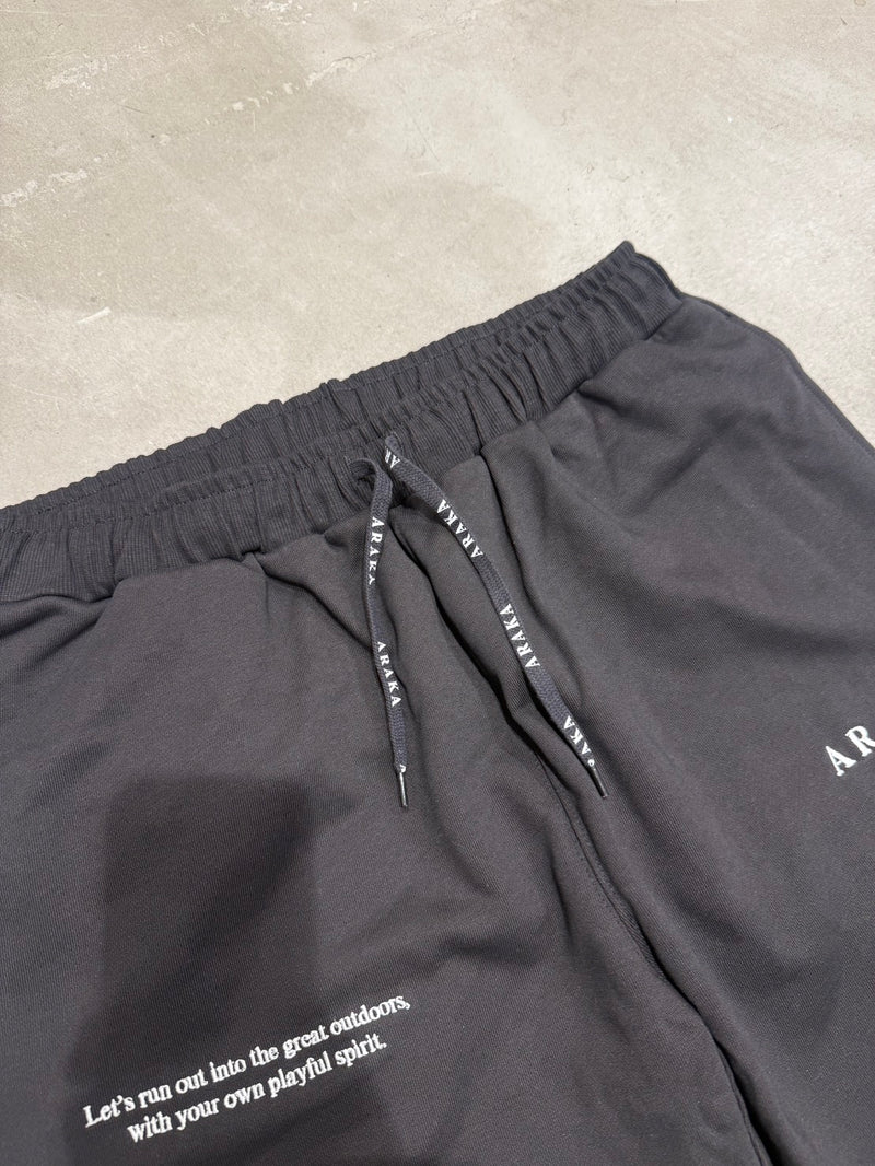 ARAKA SIGNATURE SWEAT PANTS