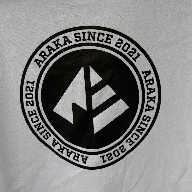 ARAKA CIRCLE LOGO LONGSLEEVE TEE
