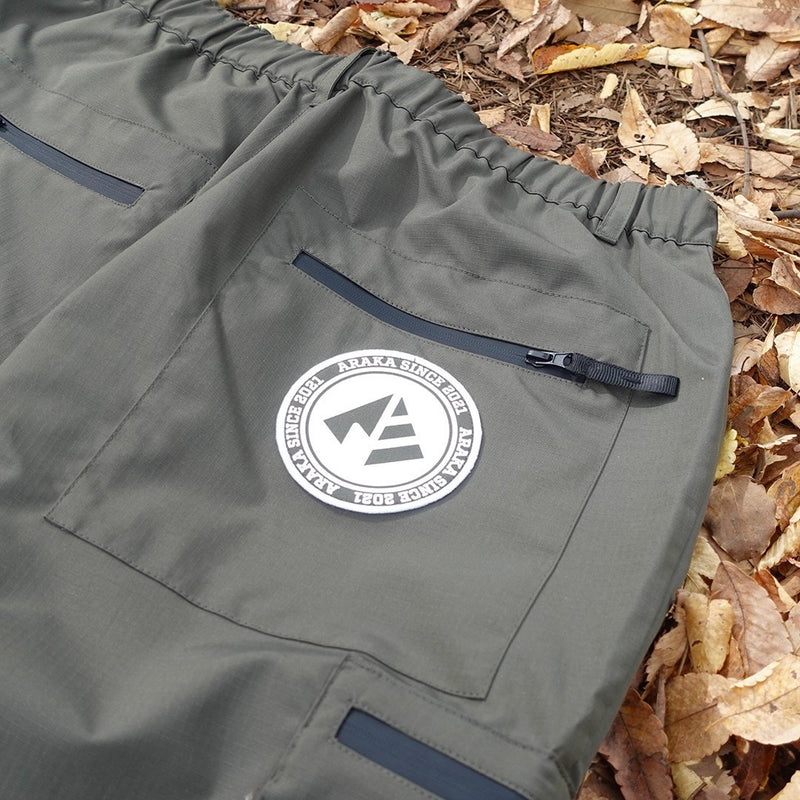 ARAKA UTILITY CARGO PANTS