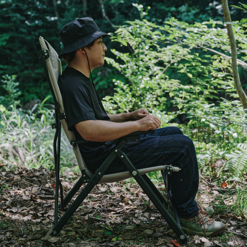 ARAKA × CAPTAIN STAG RELAX CHAIR ARAKA × CAPTAIN STAG RELAX CHAIR